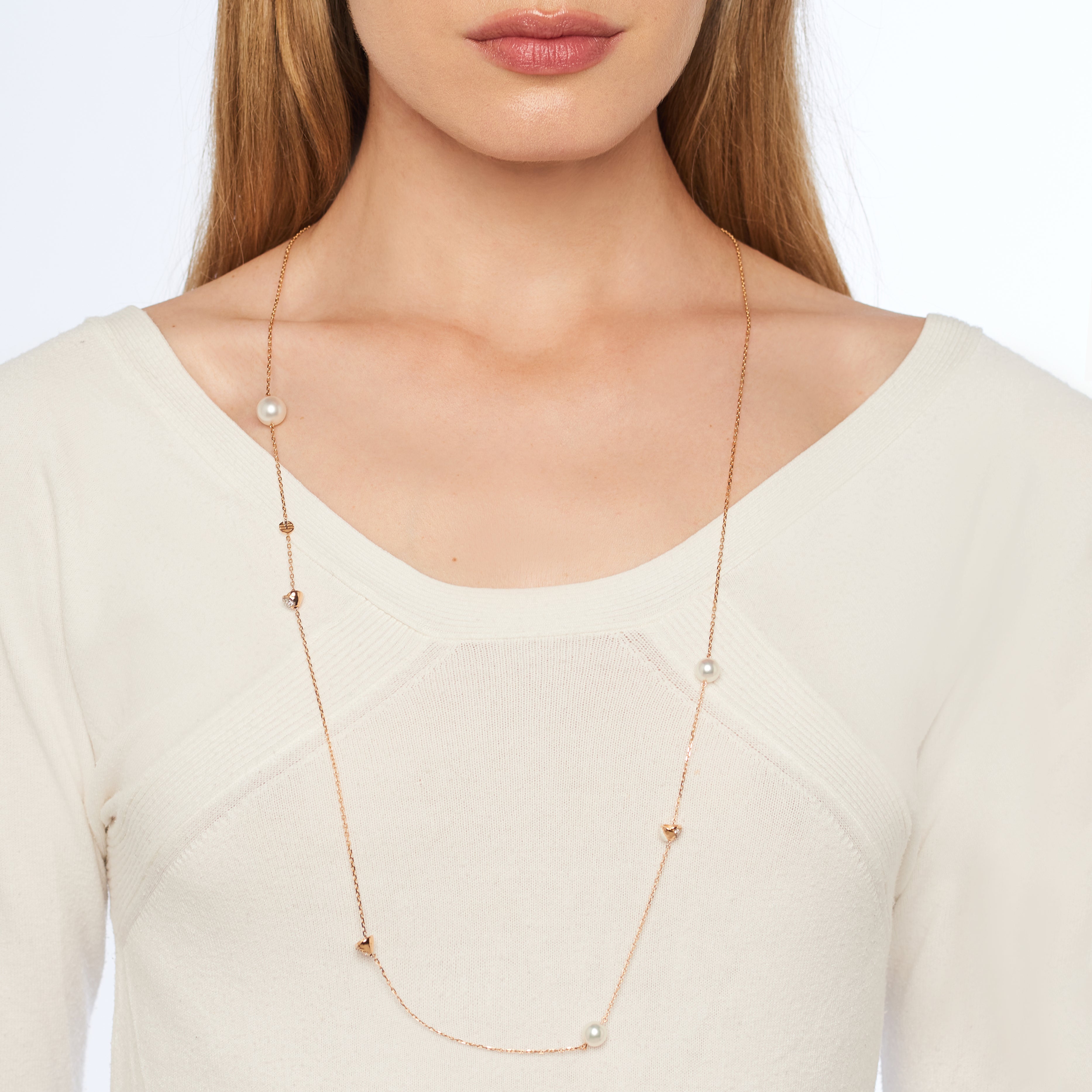 MIMI Collana Abbracci lunga con perle freshwater bianche e diamanti