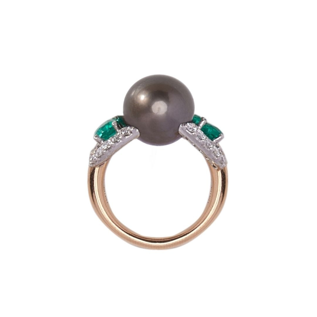 MIMI Anello Milano in oro rosa 18k con perla South Sea nera e smeraldi