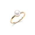 Solitaire ring with white pearl