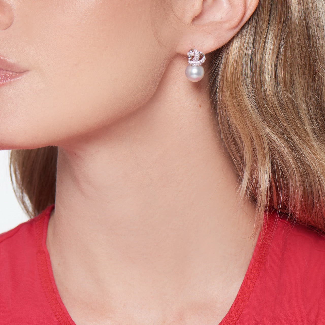 MIMI MILANO Orecchini Love Knot con perla South Sea e diamanti