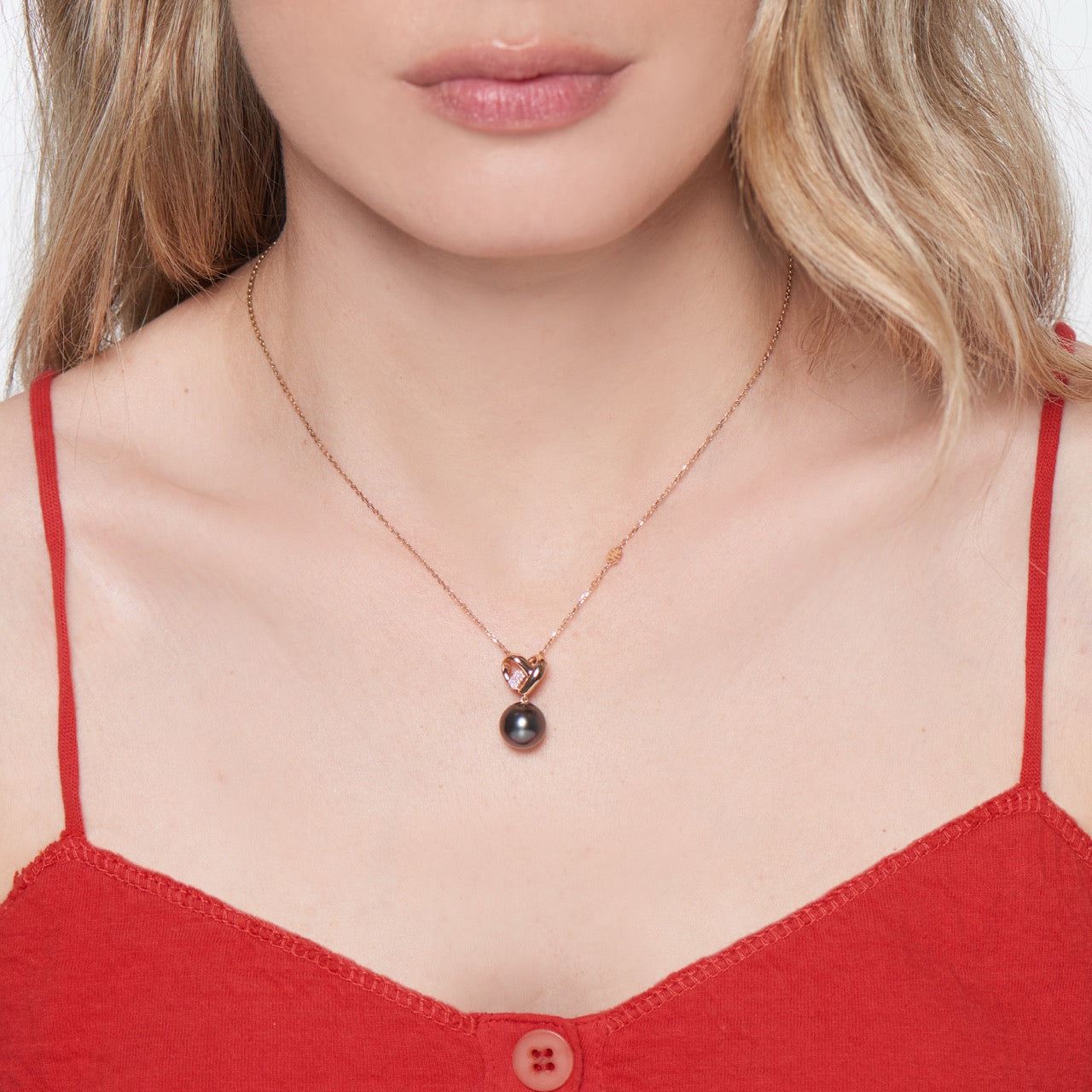 Pendente Love Knot con perla South Sea e diamanti