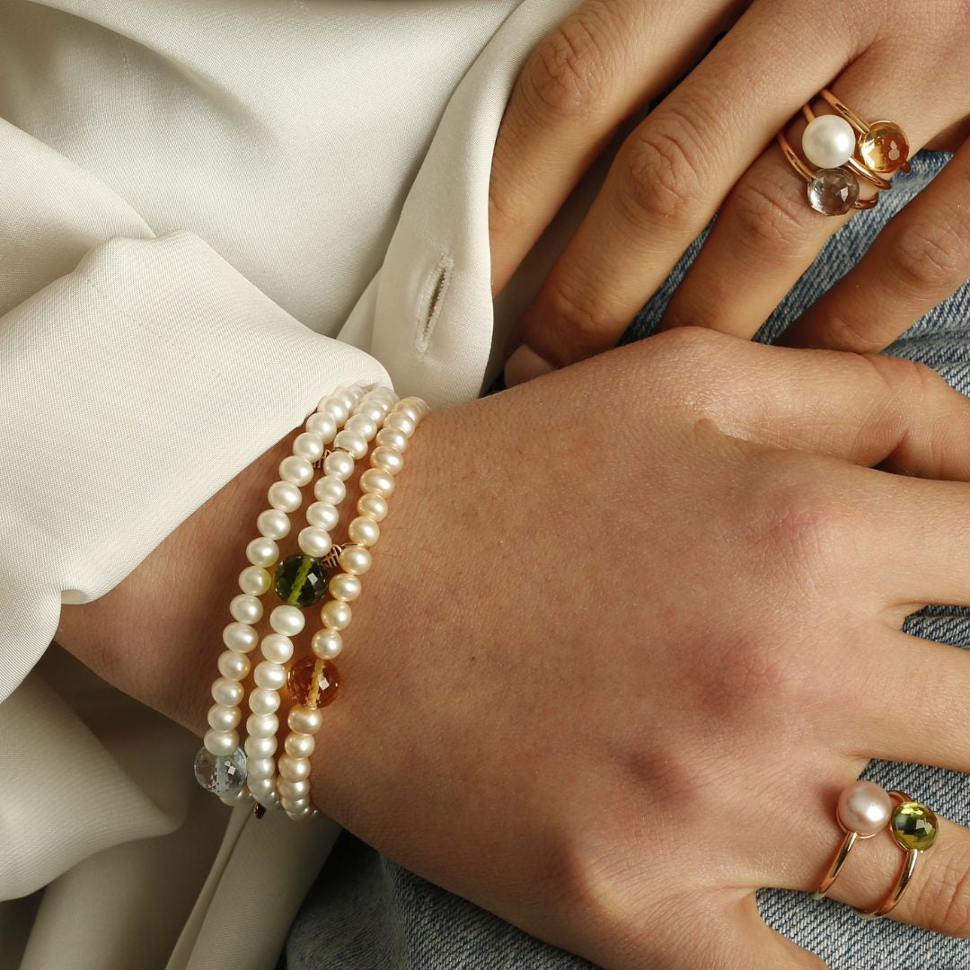 MIMI Bracciale Elastica con perle e granato rosso