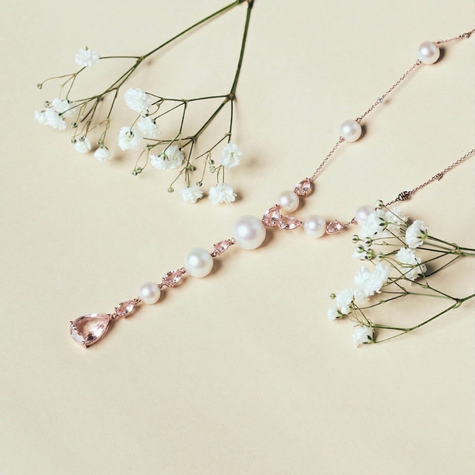 MIMI MILANO Collana Cocktail con quarzo rosa milky, perle South Sea e diamanti