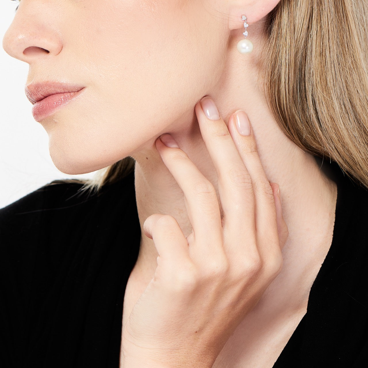 MIMI Orecchini perle bianche e 3 cuori di diamanti