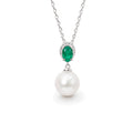 White Akoya pearl pendant